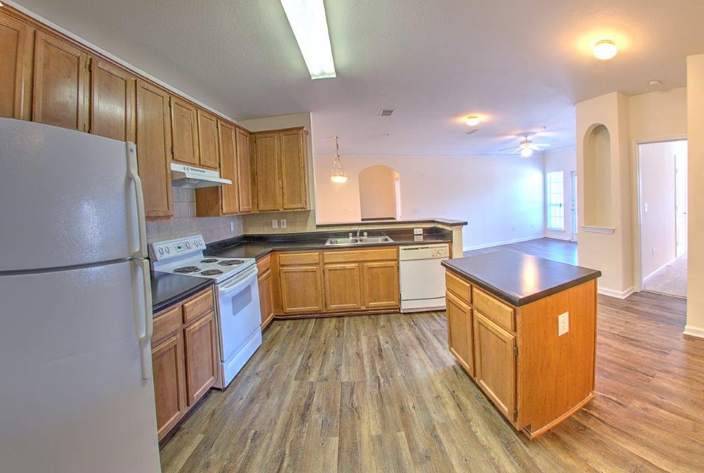 The Crest At Sugarloaf Apartments, 1400 Herrington Road, Lawrenceville